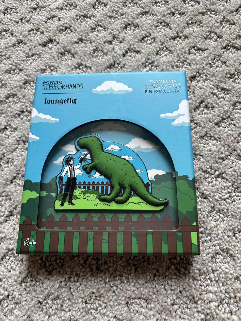 Loungefly Green and Black Dinosaur Limited Edition Edward Scissorhands Pin